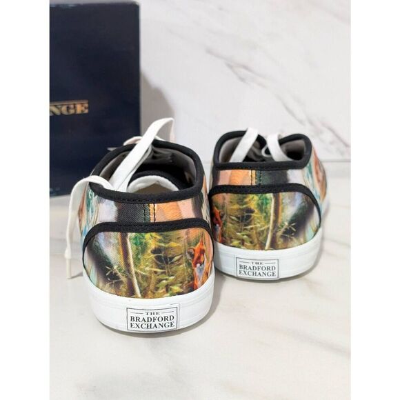 The Bradford Exchange Women's Multi-Color 2011 Wearable Art Wildlife Panda Shoe - Picture 5 of 8